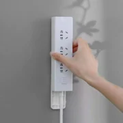 ⁦المثبت الجداري اللاصق ( عبوة من 10 قطع )⁩ - الصورة ⁦5⁩